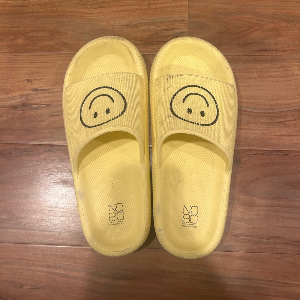 No Boundaries Yellow Slippers Minimalist Design